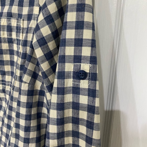 L. L. Bean Blouse Size S - Picture 10 of 10